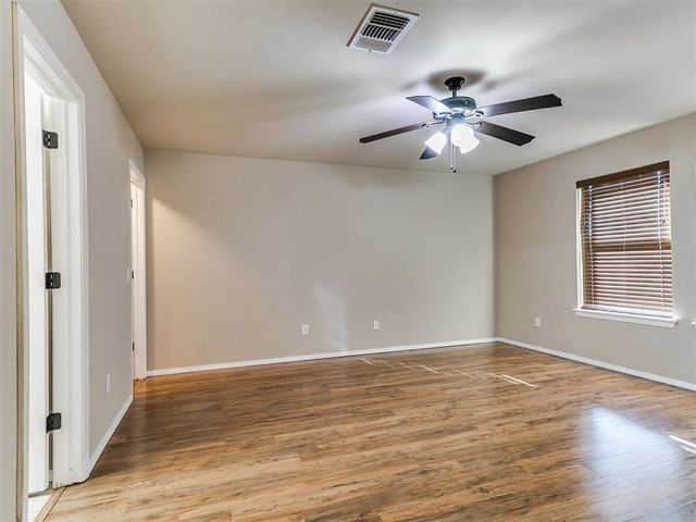 2709 Fawn Lily Road, Oklahoma City, OK 73128