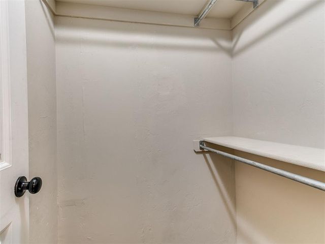2709 Fawn Lily Road, Oklahoma City, OK 73128
