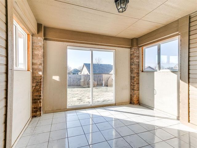 2709 Fawn Lily Road, Oklahoma City, OK 73128