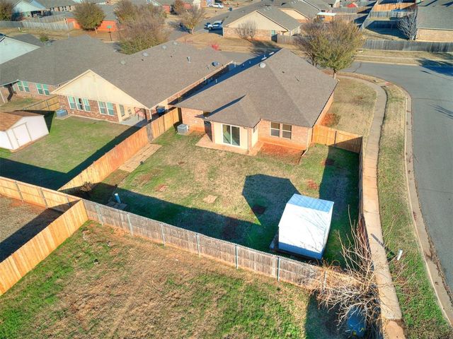2709 Fawn Lily Road, Oklahoma City, OK 73128