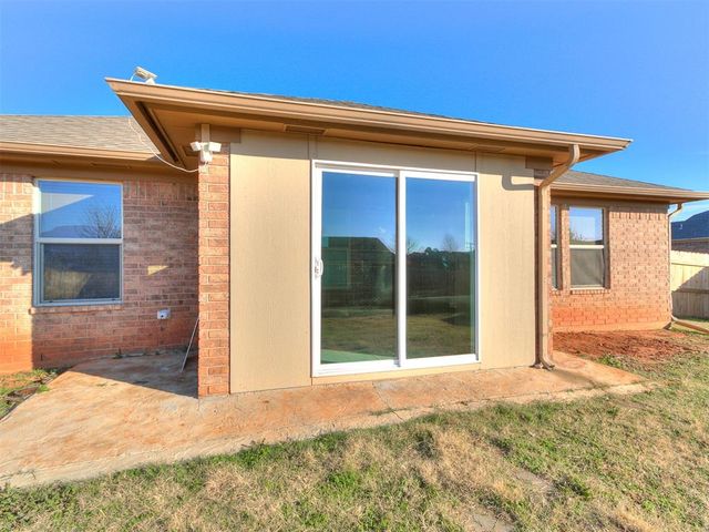 2709 Fawn Lily Road, Oklahoma City, OK 73128