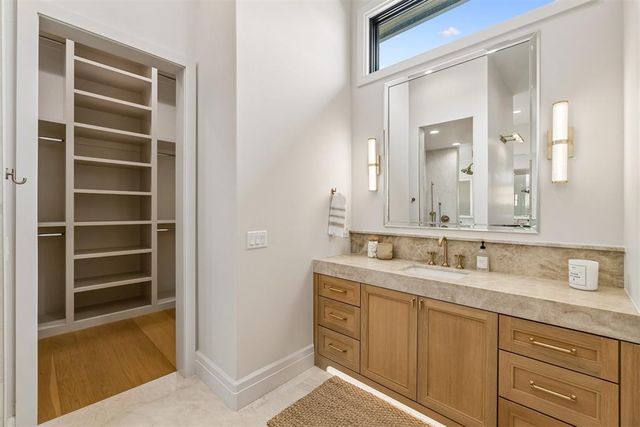 5701 Promenade Square, Oklahoma City, OK 73142