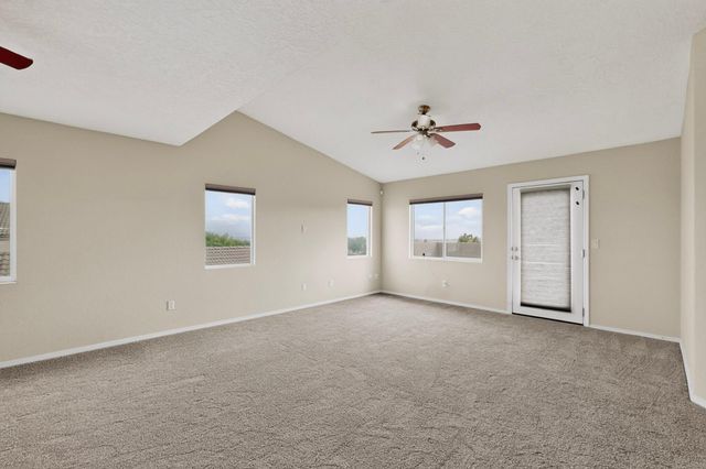 7240 N Tree Line Avenue NW, Albuquerque, NM 87114