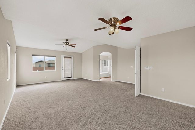 7240 N Tree Line Avenue NW, Albuquerque, NM 87114