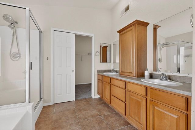 7240 N Tree Line Avenue NW, Albuquerque, NM 87114