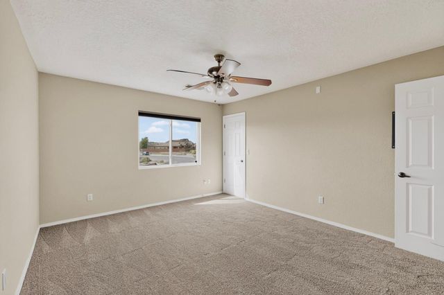 7240 N Tree Line Avenue NW, Albuquerque, NM 87114