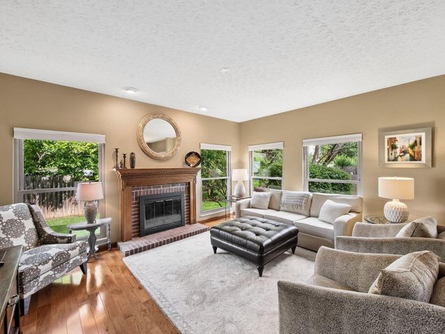 346 Harrogate Court, Westerville, OH 43082