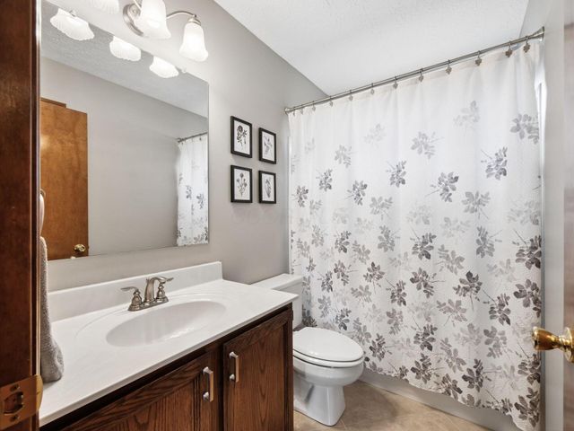 346 Harrogate Court, Westerville, OH 43082