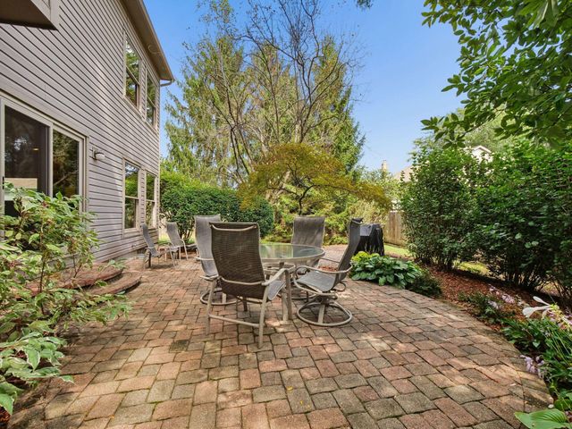 346 Harrogate Court, Westerville, OH 43082