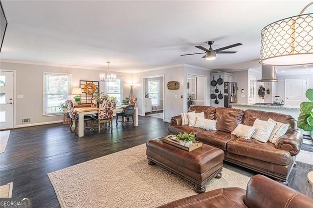 617 Brookline Drive SE, Marietta, GA 30067