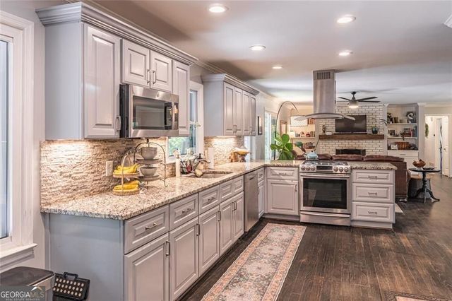 617 Brookline Drive SE, Marietta, GA 30067