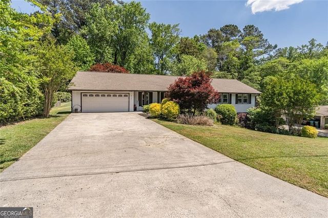 617 Brookline Drive SE, Marietta, GA 30067