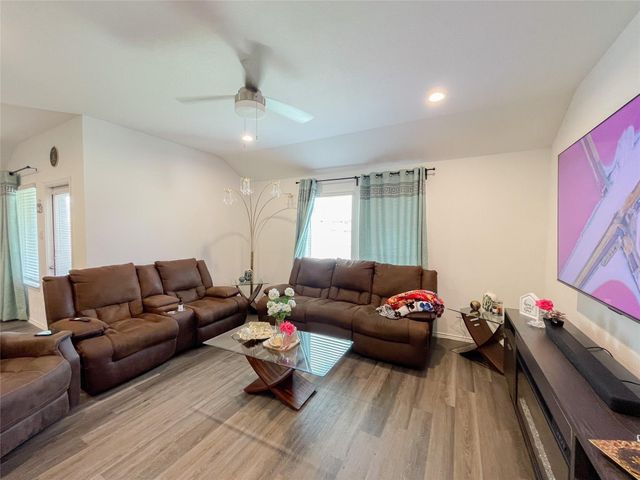 4973 Blue Beetle Ridge Drive, Katy, TX 77493
