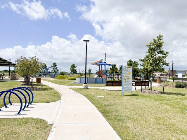 4973 Blue Beetle Ridge Drive, Katy, TX 77493