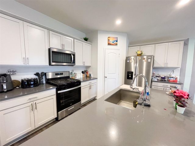4973 Blue Beetle Ridge Drive, Katy, TX 77493