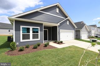 204 SALUTE CIRCLE, Martinsburg, WV 25405
