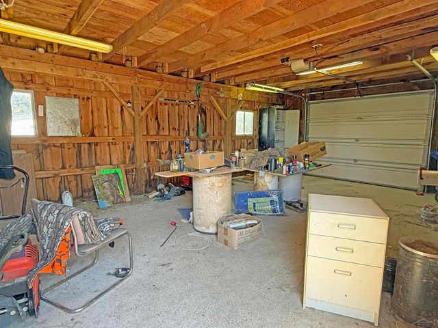 300 E Winegars Road, Hay Twp, MI 48624