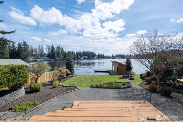 6358 S Island Drive, Bonney Lake, WA 98391