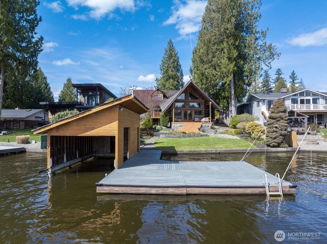 6358 S Island Drive, Bonney Lake, WA 98391