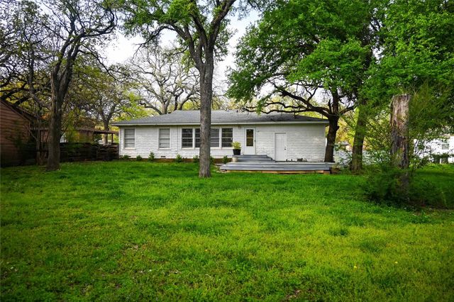 5133 Malinda Lane N, Fort Worth, TX 76112