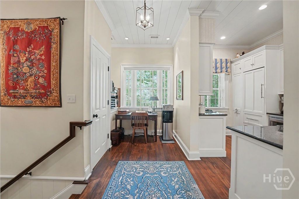 Image 10 of property listing at 466 Belted Kingfisher Lane, Richmond Hill, GA 31324
