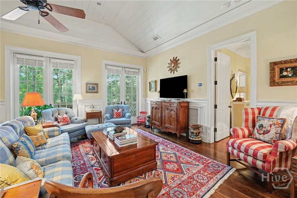 Image 14 of property listing at 466 Belted Kingfisher Lane, Richmond Hill, GA 31324