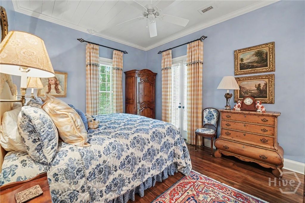 Image 16 of property listing at 466 Belted Kingfisher Lane, Richmond Hill, GA 31324
