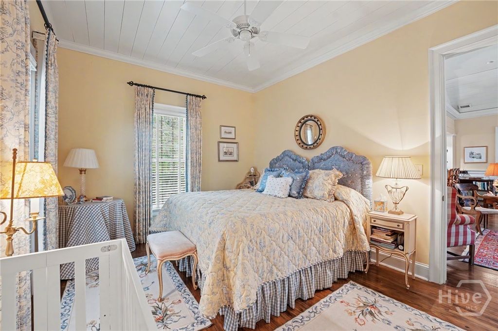 Image 20 of property listing at 466 Belted Kingfisher Lane, Richmond Hill, GA 31324