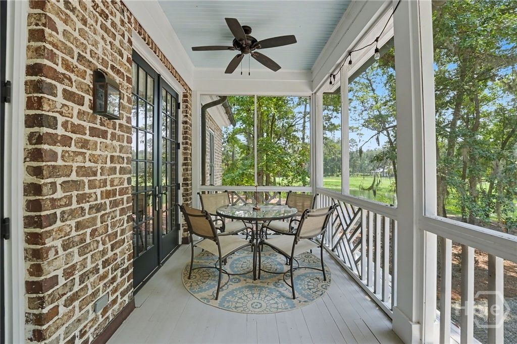 Image 23 of property listing at 466 Belted Kingfisher Lane, Richmond Hill, GA 31324