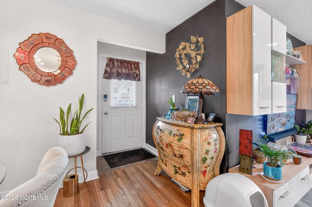 400 Daisy Court, Jackson, NJ 08527