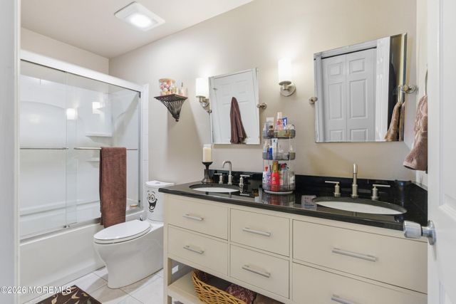 400 Daisy Court, Jackson, NJ 08527