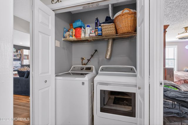 400 Daisy Court, Jackson, NJ 08527