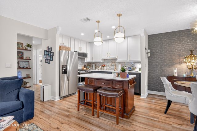 400 Daisy Court, Jackson, NJ 08527