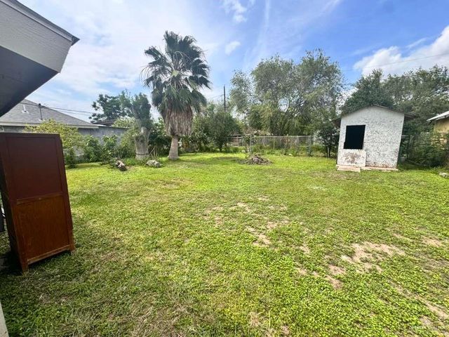 8023 Debby Avenue, Edinburg, TX 78542