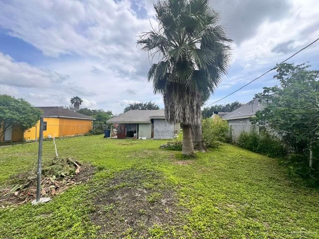 8023 Debby Avenue, Edinburg, TX 78542