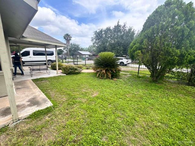 8023 Debby Avenue, Edinburg, TX 78542