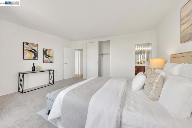 1200 Gough St 3A, San Francisco, CA 94109