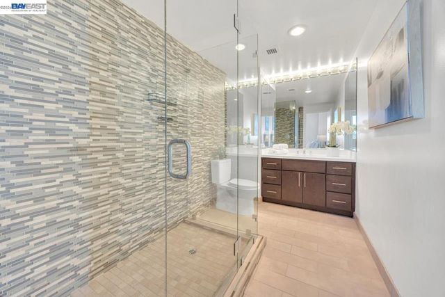 1200 Gough St 3A, San Francisco, CA 94109