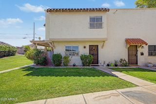 8857 N 12TH Place, Phoenix, AZ 85020