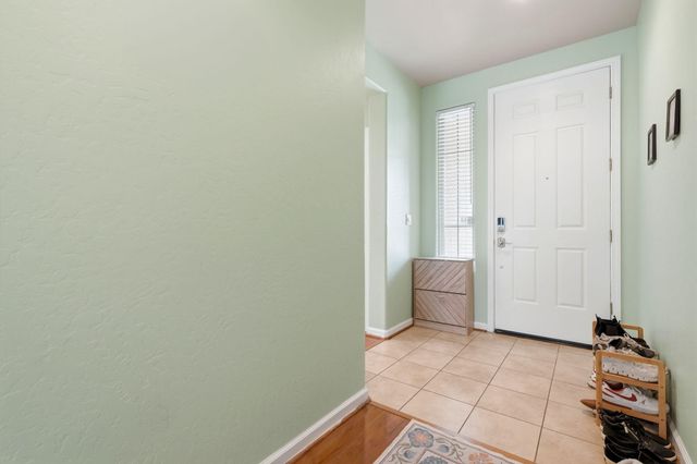 1428 N Leila Street, Visalia, CA 93291