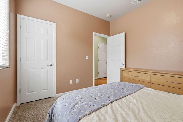 1428 N Leila Street, Visalia, CA 93291