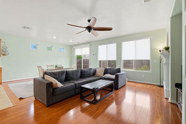 1428 N Leila Street, Visalia, CA 93291