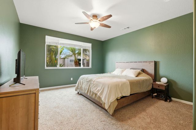 1428 N Leila Street, Visalia, CA 93291