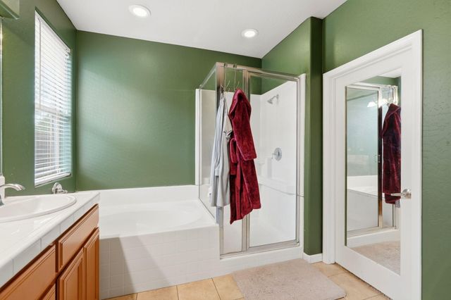 1428 N Leila Street, Visalia, CA 93291