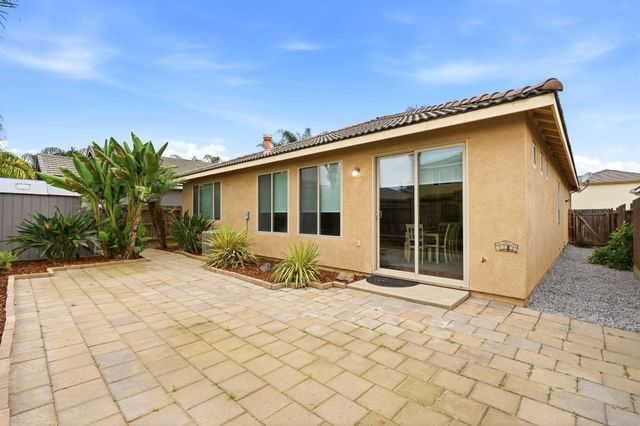 1428 N Leila Street, Visalia, CA 93291