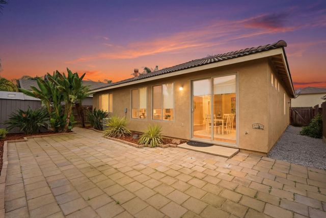 1428 N Leila Street, Visalia, CA 93291