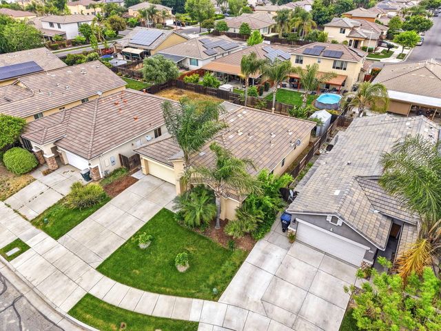 1428 N Leila Street, Visalia, CA 93291