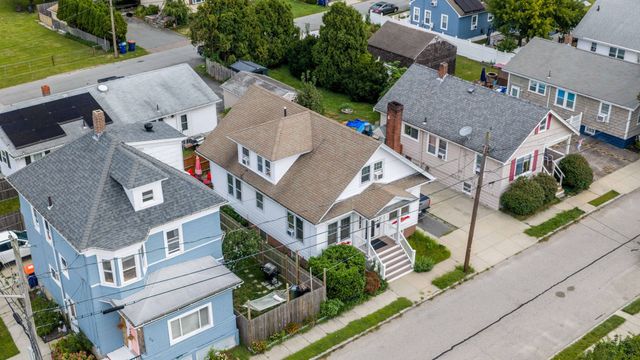 65 Milton St, New Bedford, MA 02740