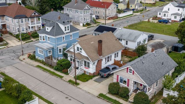 65 Milton St, New Bedford, MA 02740