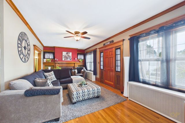 65 Milton St, New Bedford, MA 02740